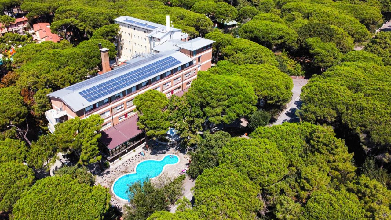 Meridiana Family & Nature Hotel Marina Romea Exterior foto